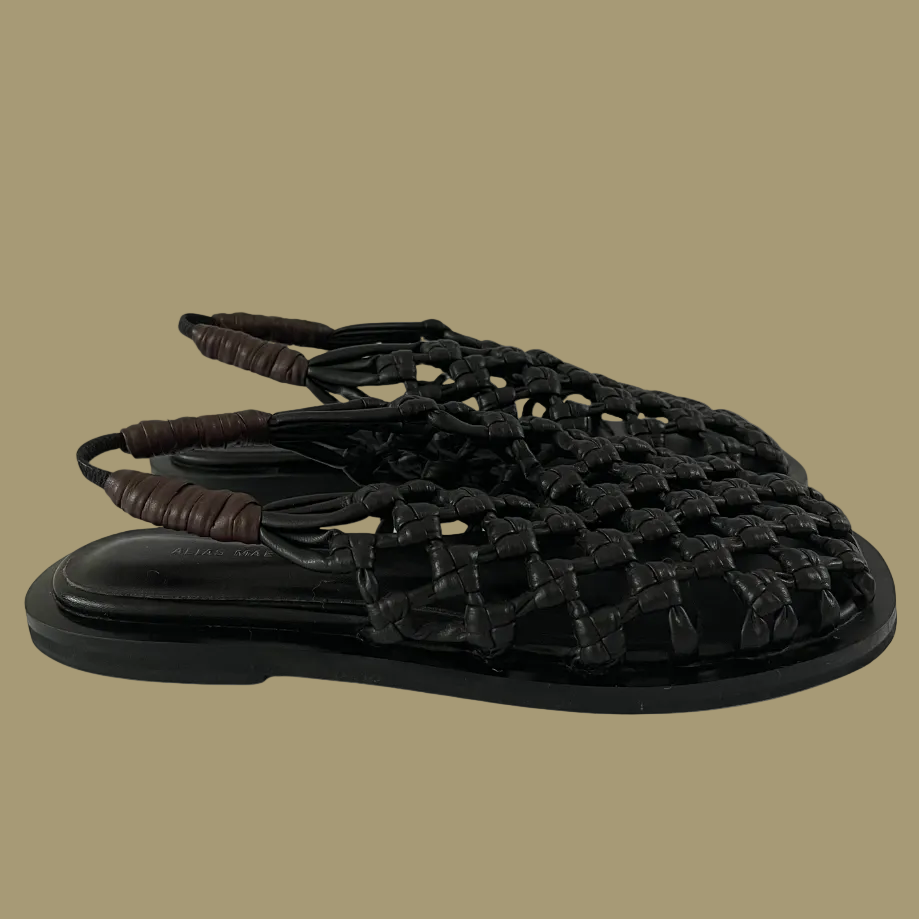Alias Mae ELKI Sandal Flats Size 37.