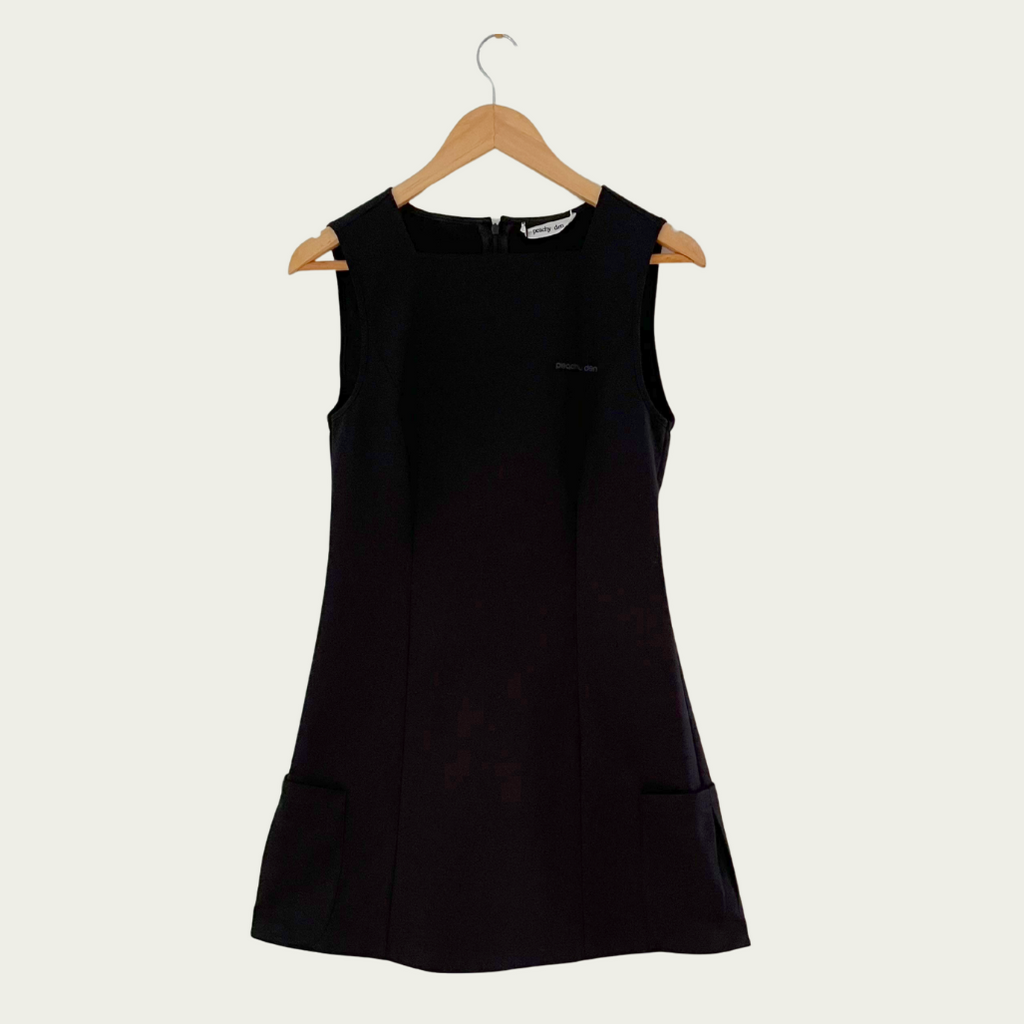 Peachy Den BNWT AUDREY Mini Dress Size M.