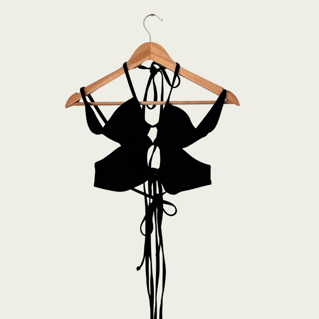 Emily Watson Cutout Crop Top Size XS/S.