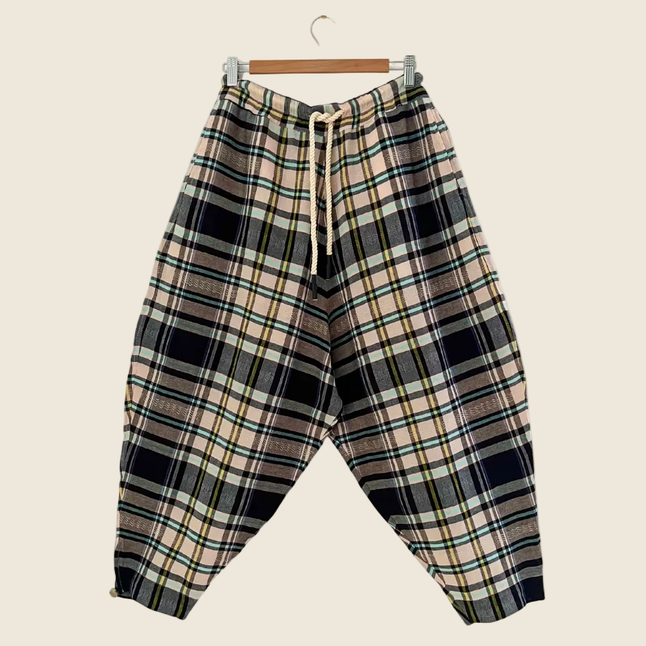 Bassike Checked Balloon Pants Size XS.