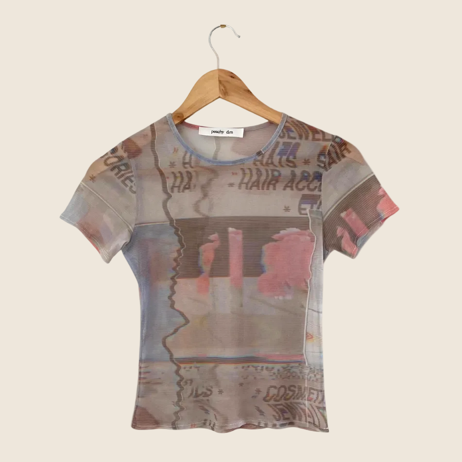 Peachy Den SO HAIR Baby Mesh Tee Size XS.