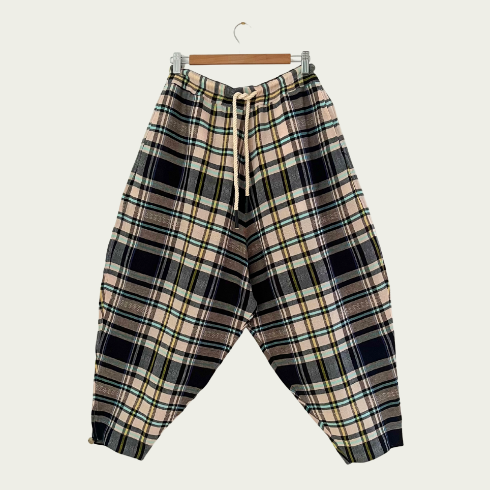 Bassike Checked Balloon Pants Size XS.