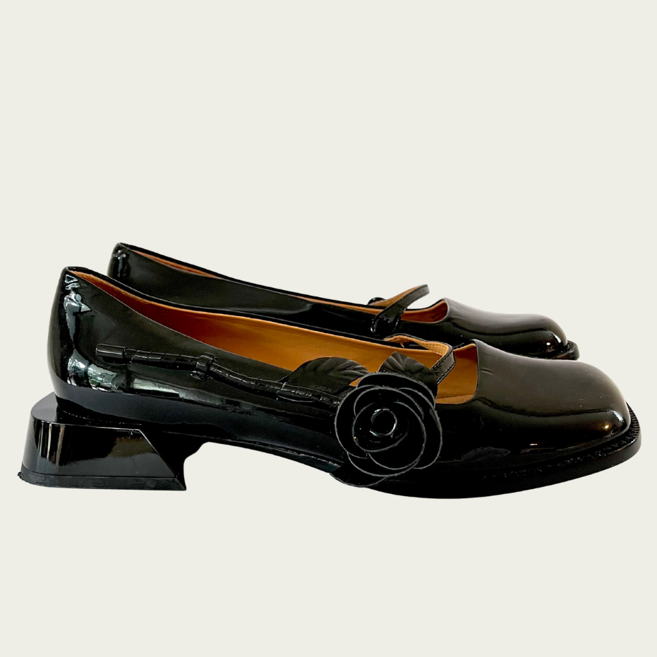 SHUSHU/TONG x Charles & Keith CHLORIS Mary Jane Pumps Size 36.