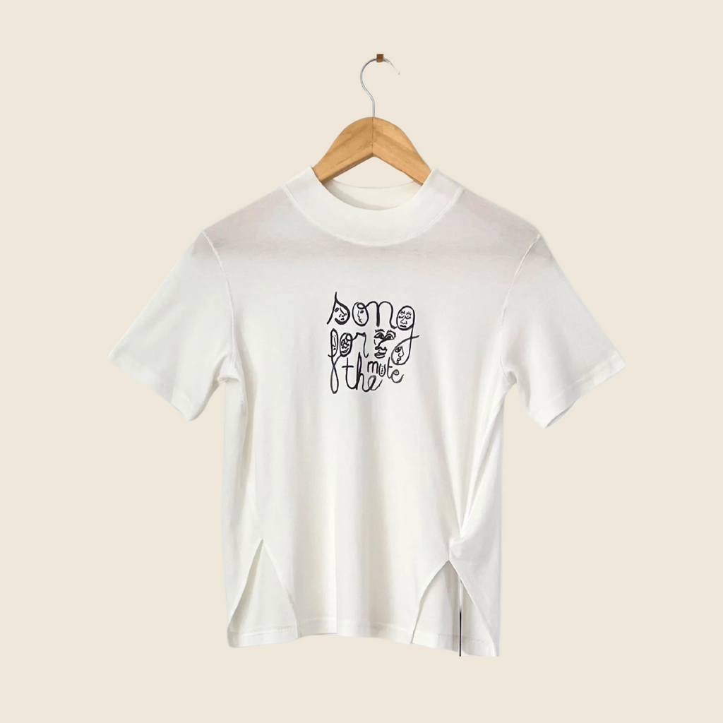 Song For The Mute BNWT SCRIPT Front Split Tee Size S.