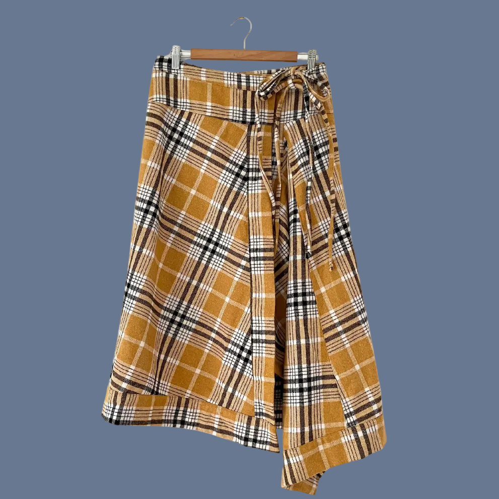 Susmie's ROWAN Skirt One Size.