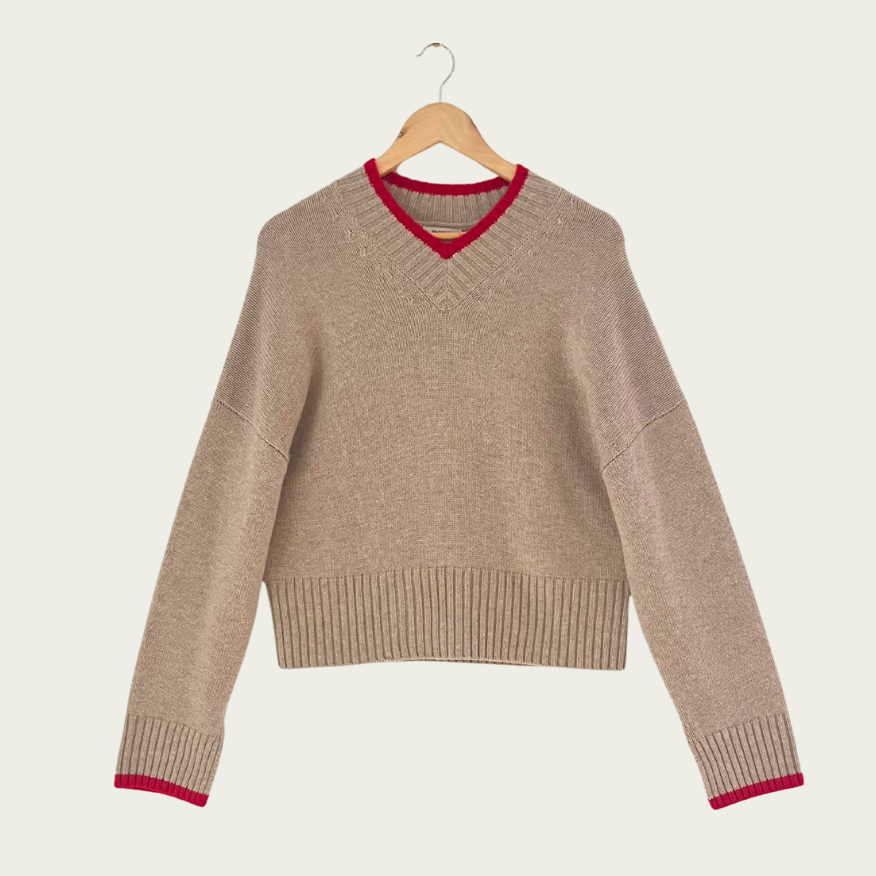 Bassike V neck Contrast Knit in Oatmeal/Red Size 0/AU6/XS.
