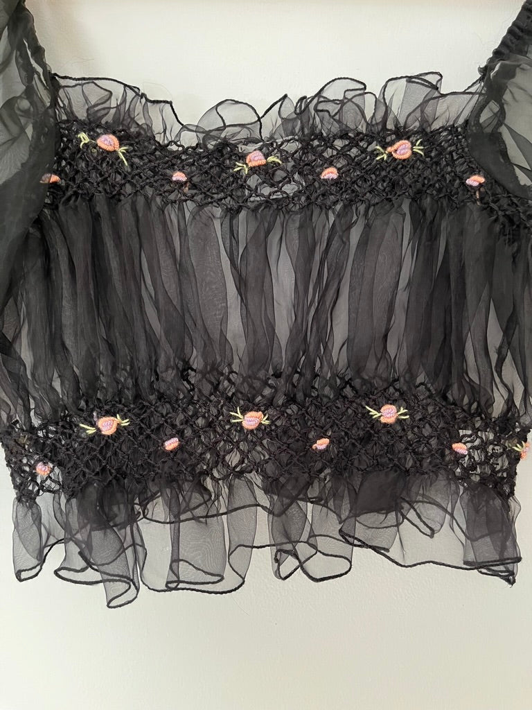 Tach PANDORA Cropped Blouse.