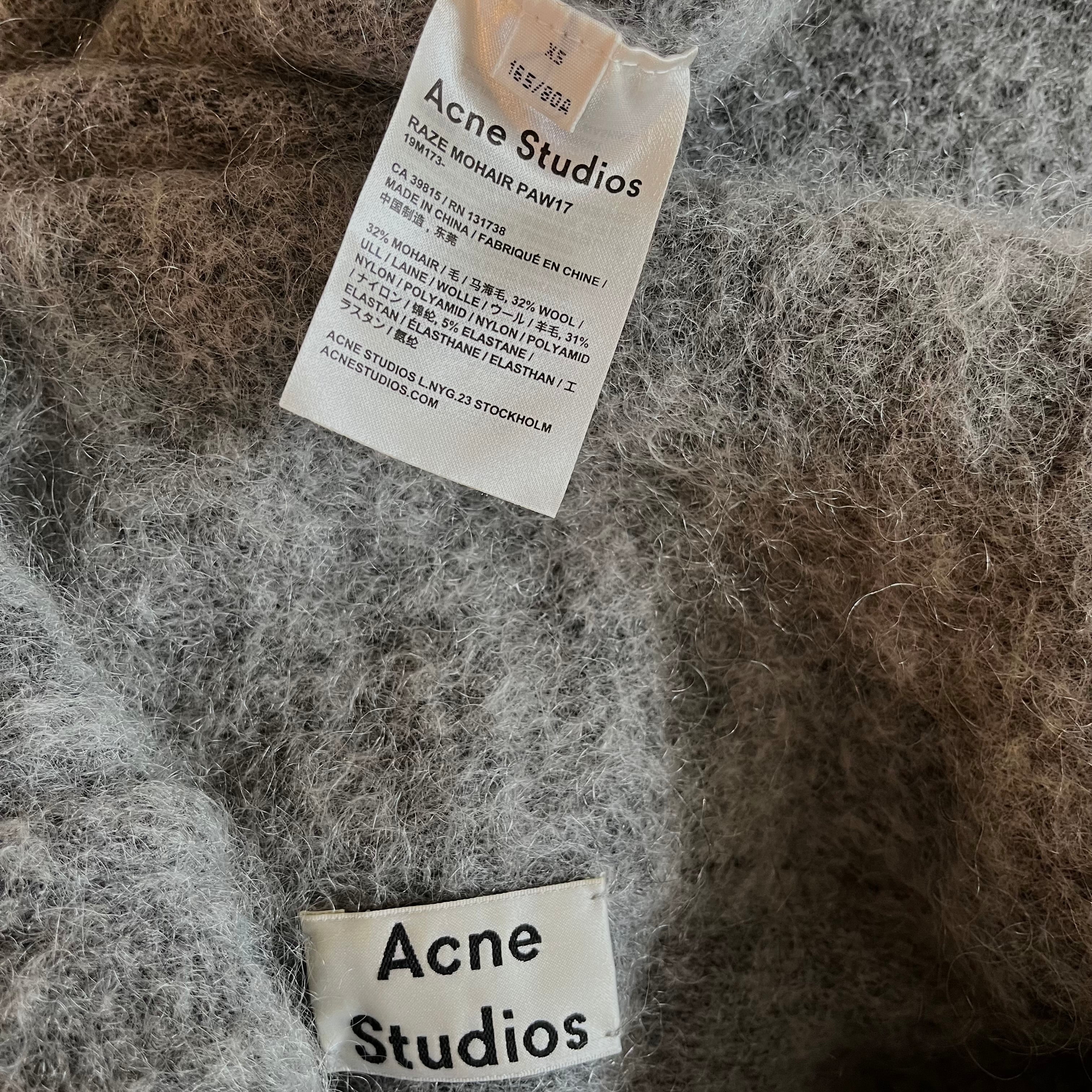 Acne Studios RAZE Mohair Sweater Size XS.