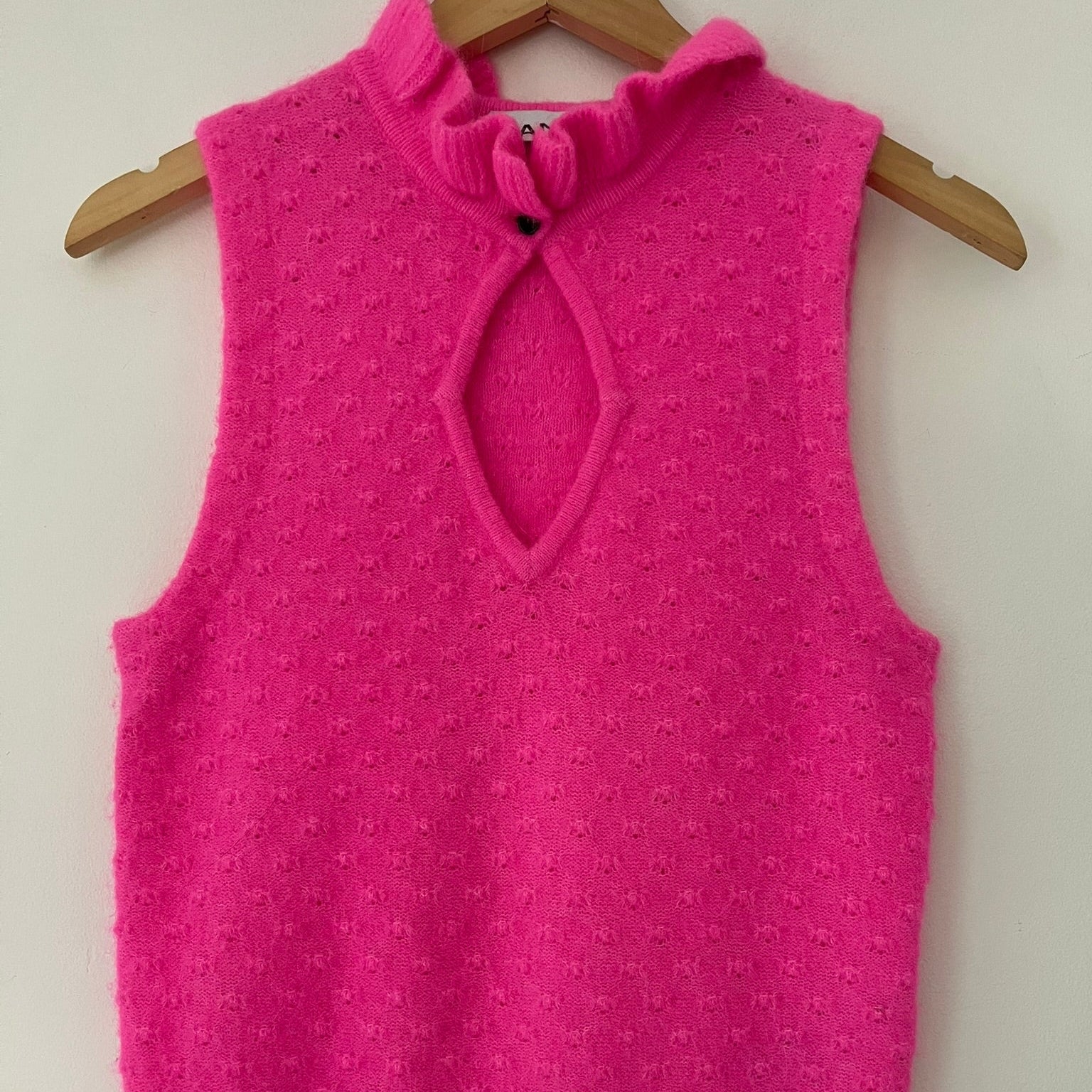 Ganni SLEEVELESS Wool Top in Sugarplum.