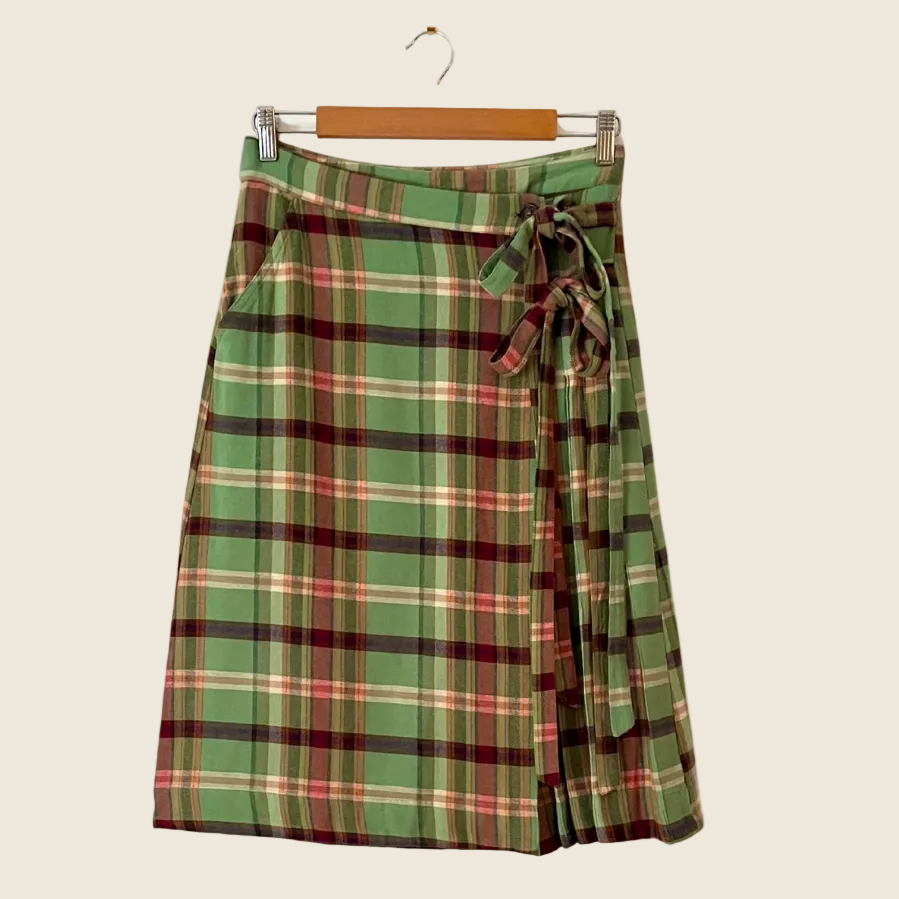 Damson Madder BNWT Check KAT Kilt Size 10.