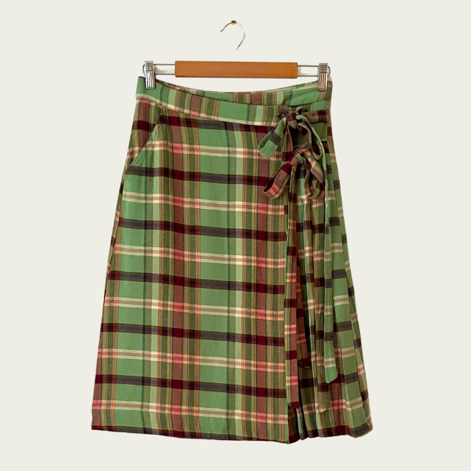 Damson Madder BNWT Check KAT Kilt Size 10.