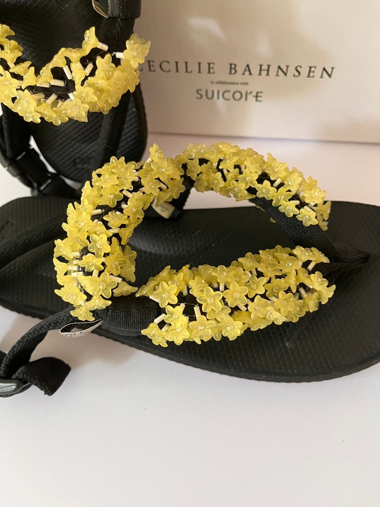 Cecile Behansen x Suicoke KAT Sandals in Black/Yellow.