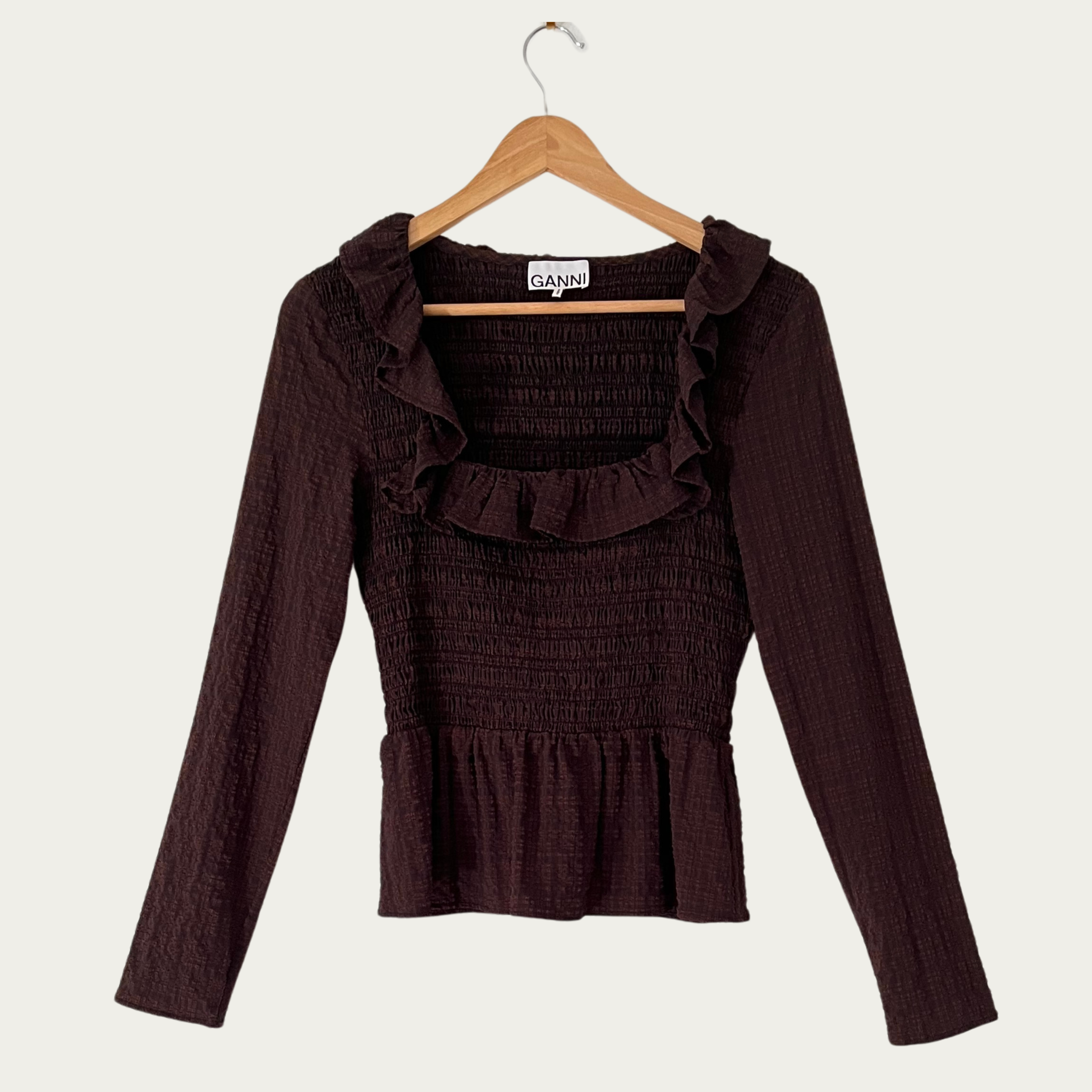 Ganni Smocked Seersucker Blouse in Chicory Coffee Size 36/S.