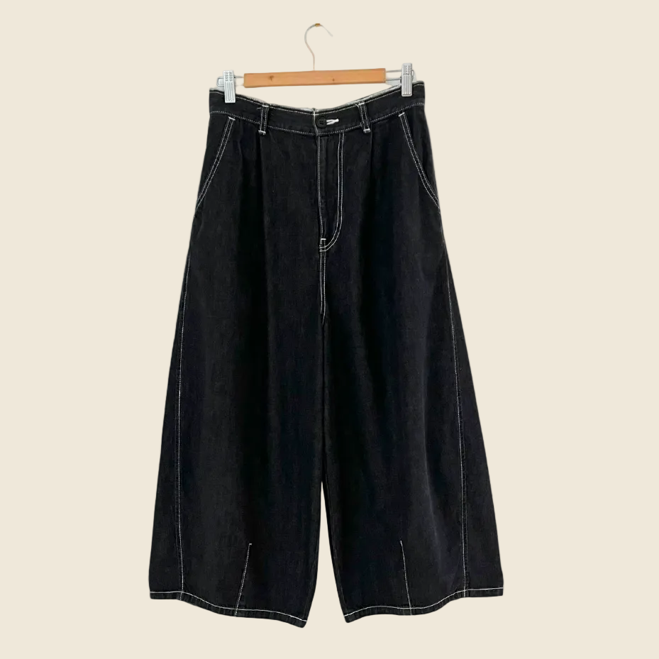 Zucca Barrel Jeans Size S.