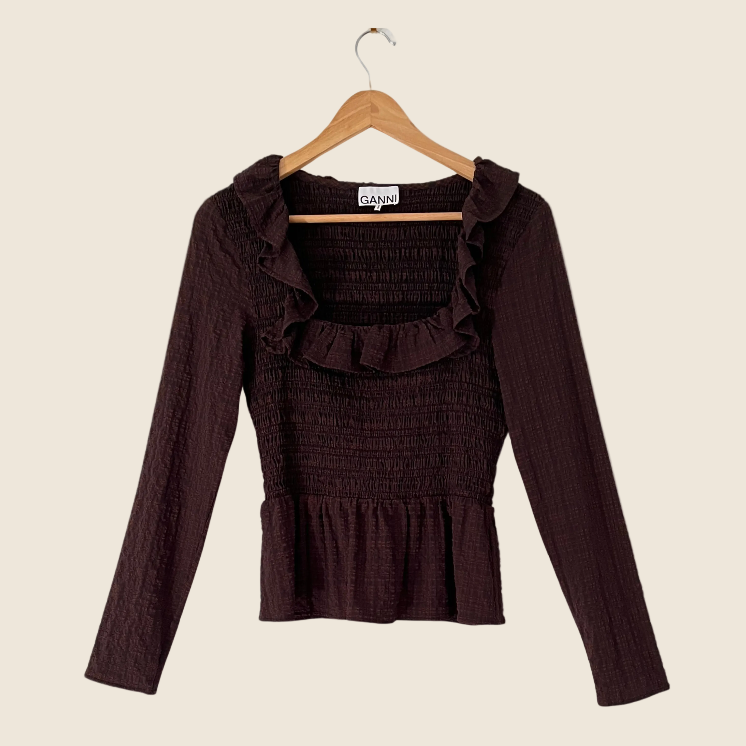 Ganni Smocked Seersucker Blouse in Chicory Coffee Size 36/S.