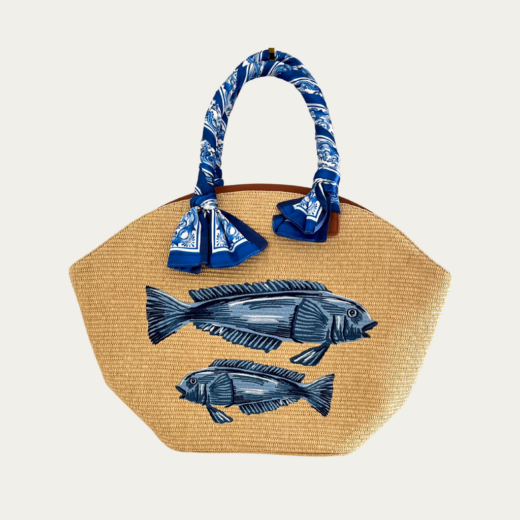 Farm Rio BNWT GARDEN TILES Raffia Shell Tote Bag.