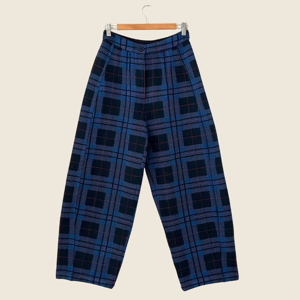 Alpha60 Balloon Checked Pants Size XS.
