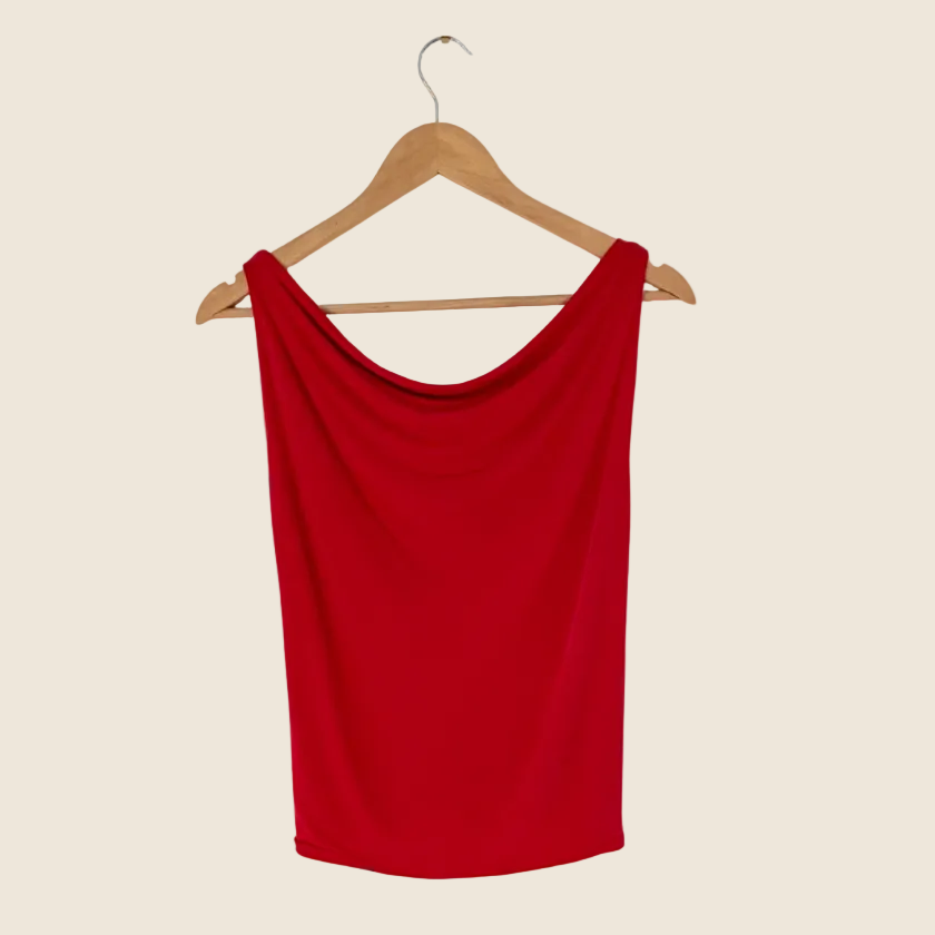 Peachy Den BNWT KYLIE Top in Tomato Size XS.