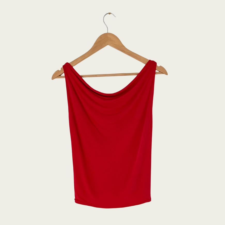 Peachy Den BNWT KYLIE Top in Tomato Size XS.