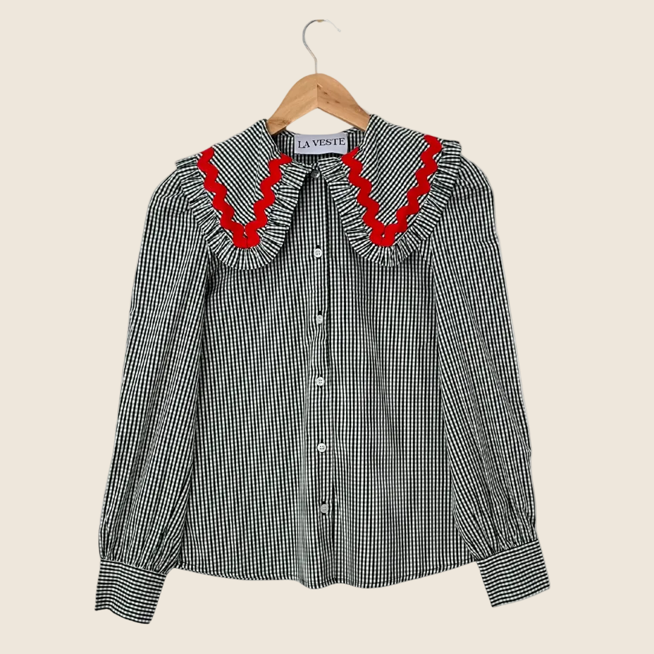 La Veste School Shirt 01 Size XS.