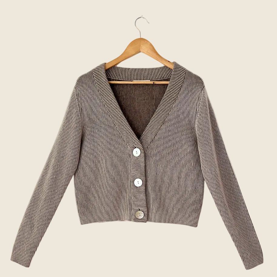 Marle SAWYER Cardigan Size 10.