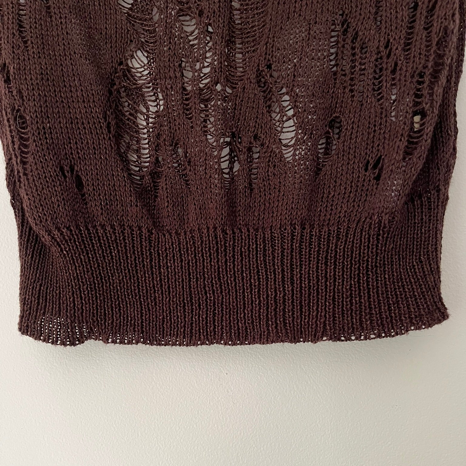 Paloma Wool BAIA KNITTED Top in Brown.