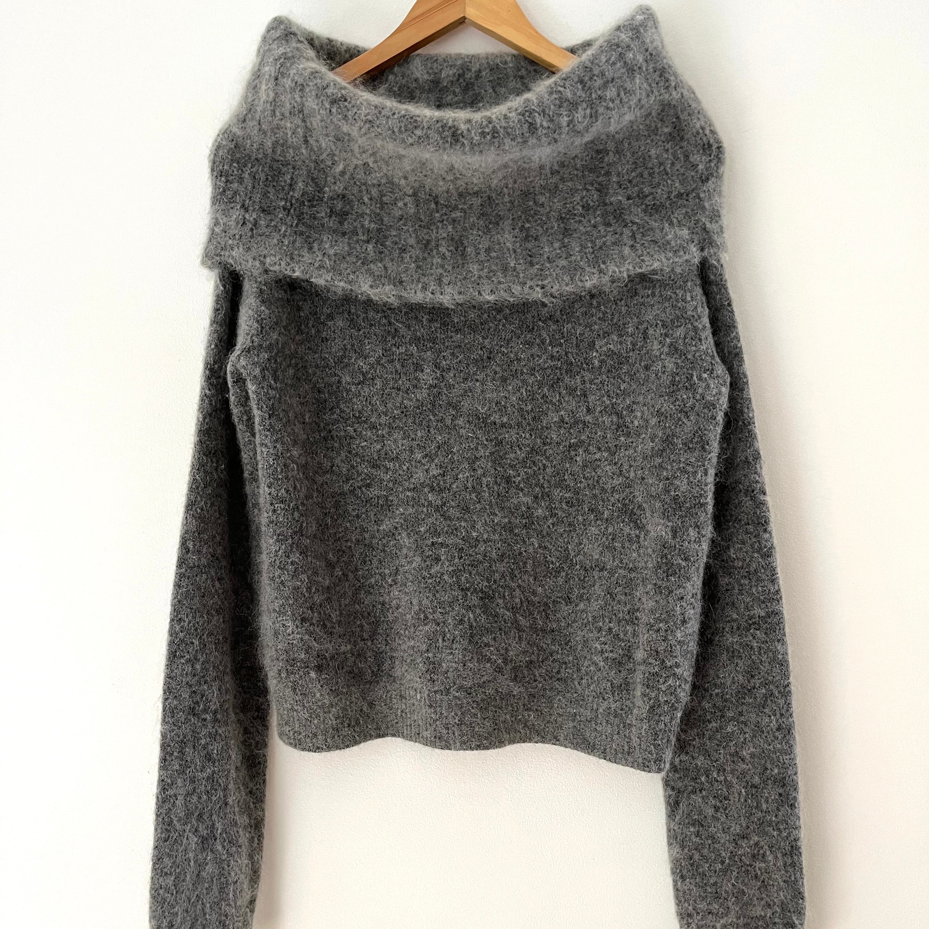 Acne Studios RAZE Mohair Sweater Size XS.