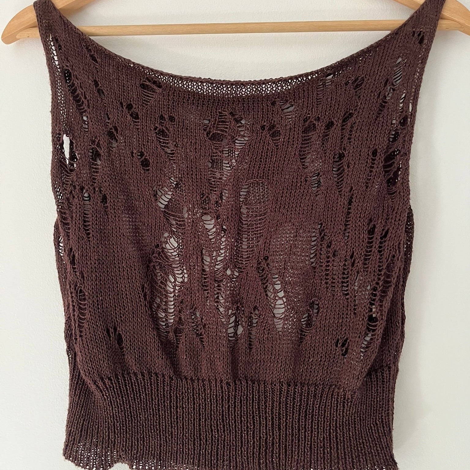 Paloma Wool BAIA KNITTED Top in Brown.