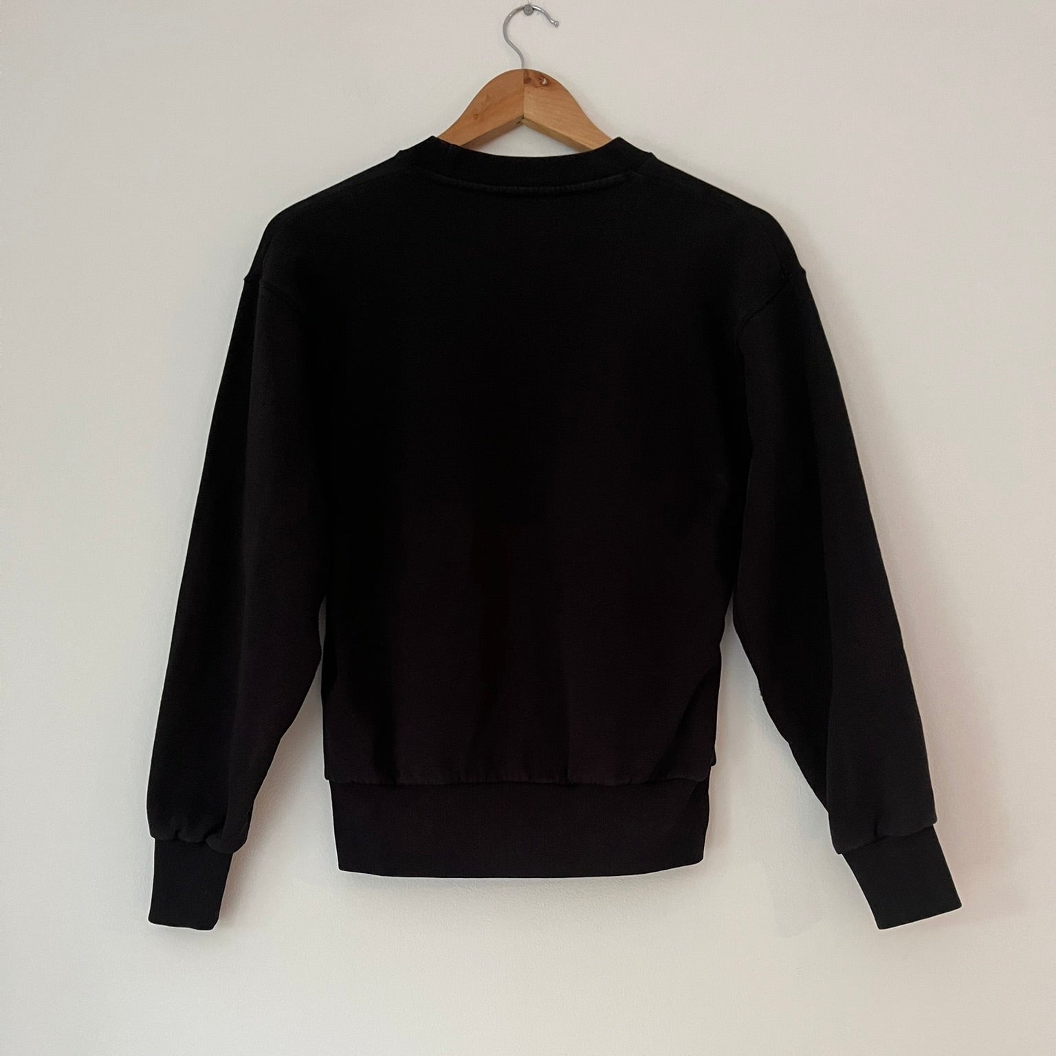 Aries NO PROBLEMO Sweatshirt in Black.