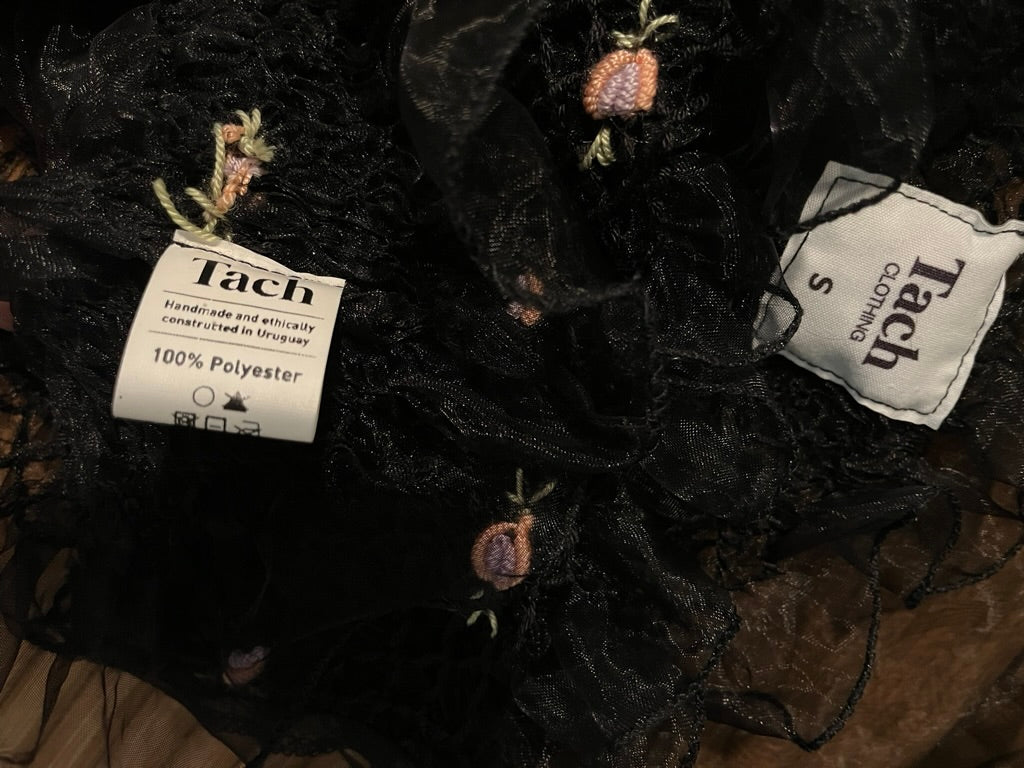 Tach PANDORA Cropped Blouse.