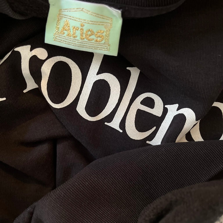 Aries NO PROBLEMO Sweatshirt in Black.