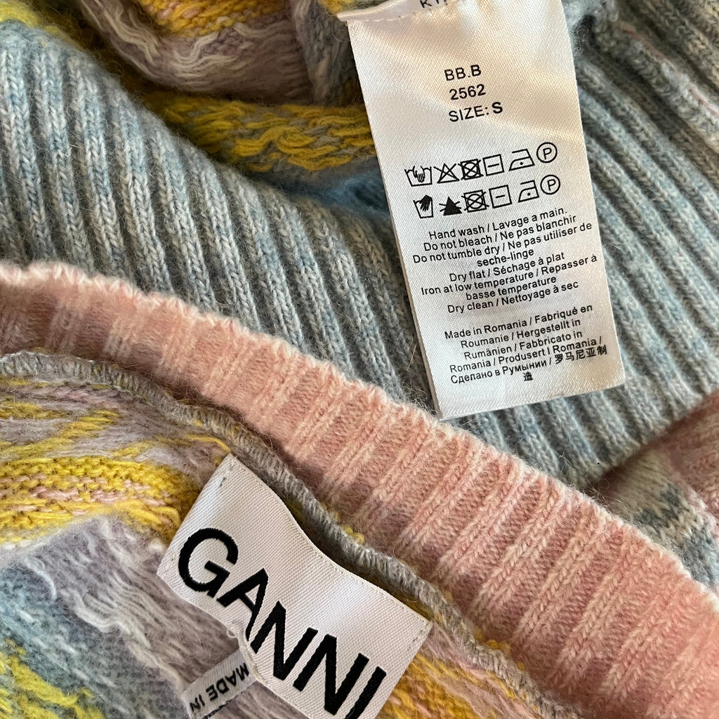 Ganni V Neck Logo Vest Size S.