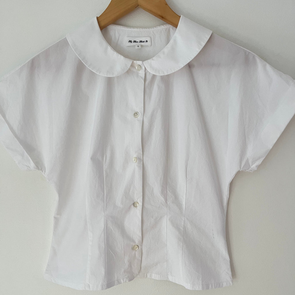My Mum Made It Curved Collar Cap Sleeve Shirt Size S.
