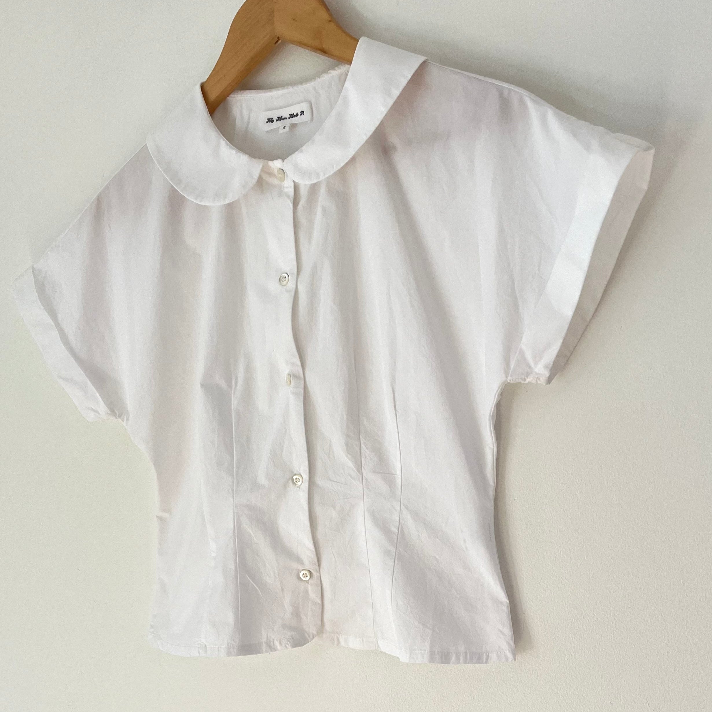 My Mum Made It Curved Collar Cap Sleeve Shirt Size S.
