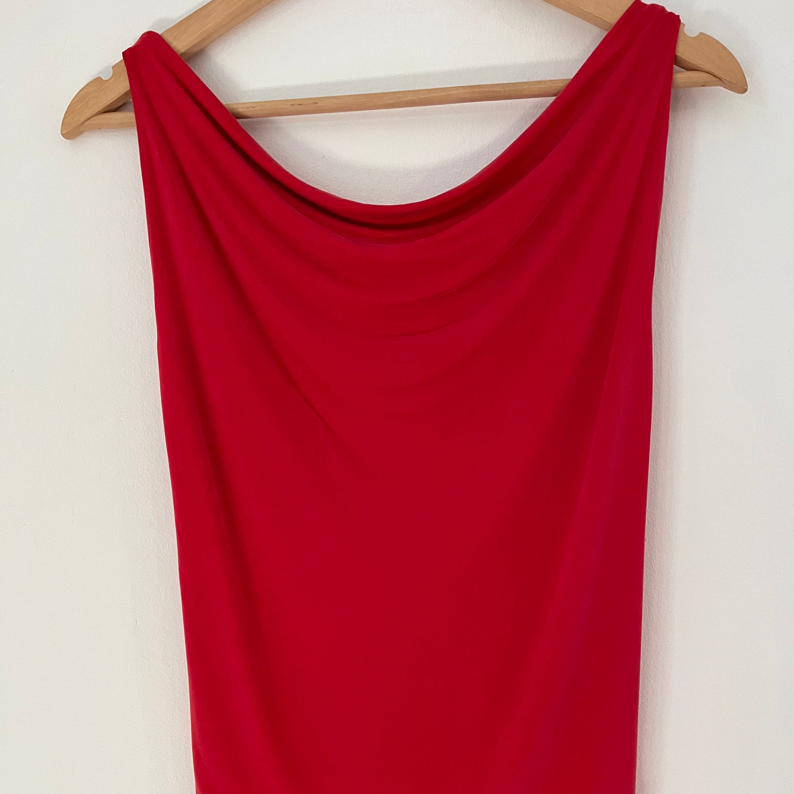 Peachy Den BNWT KYLIE Top in Tomato Size XS.