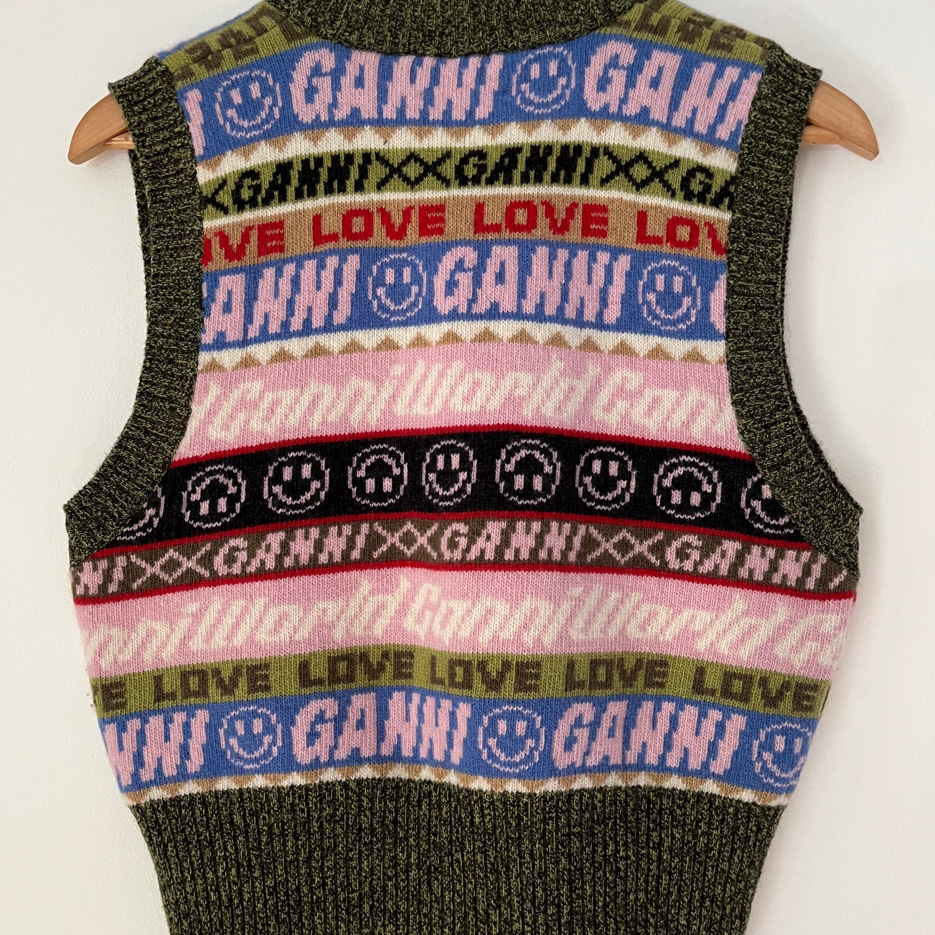 Ganni V Neck Vest in Multi Size S.