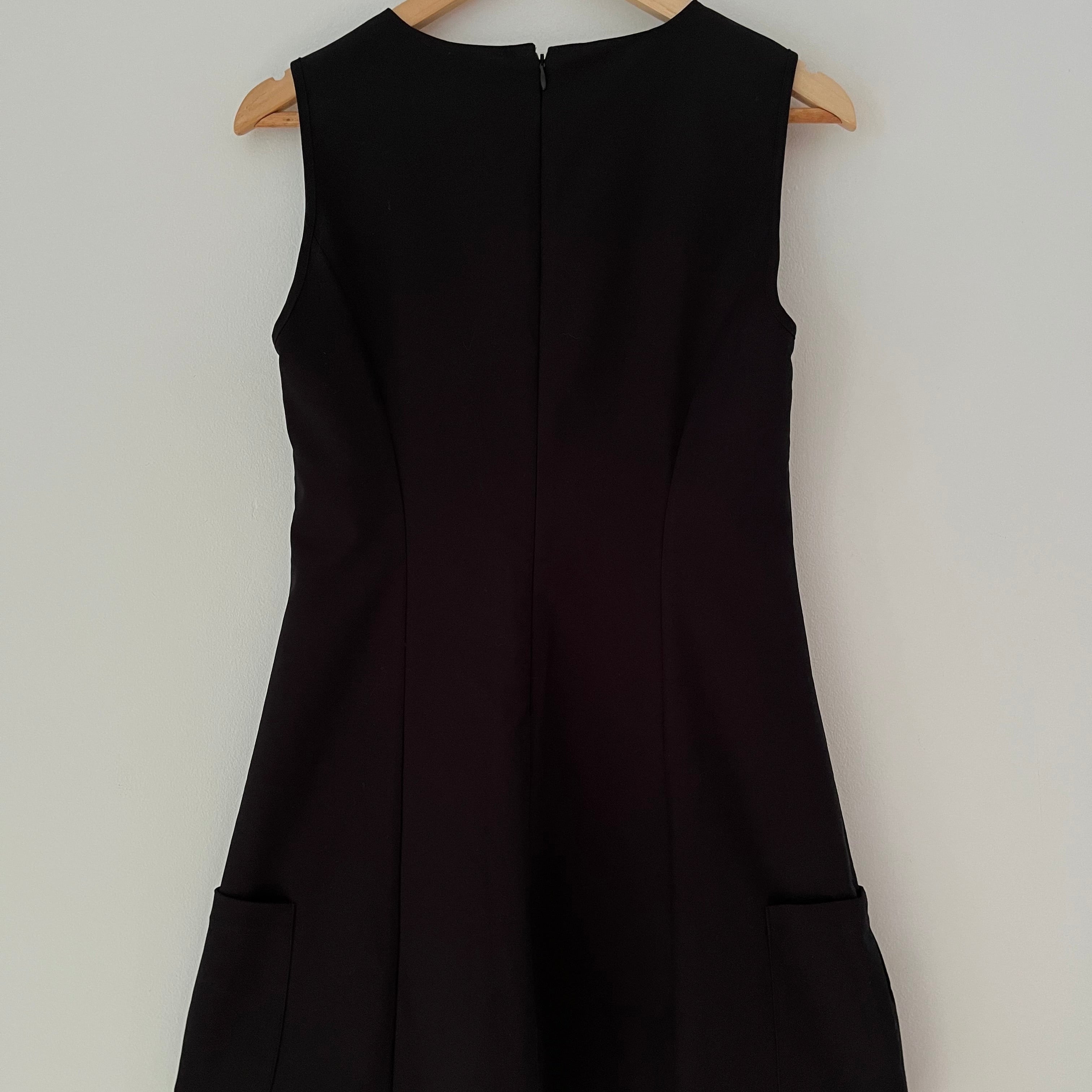 Peachy Den BNWT AUDREY Mini Dress Size M.