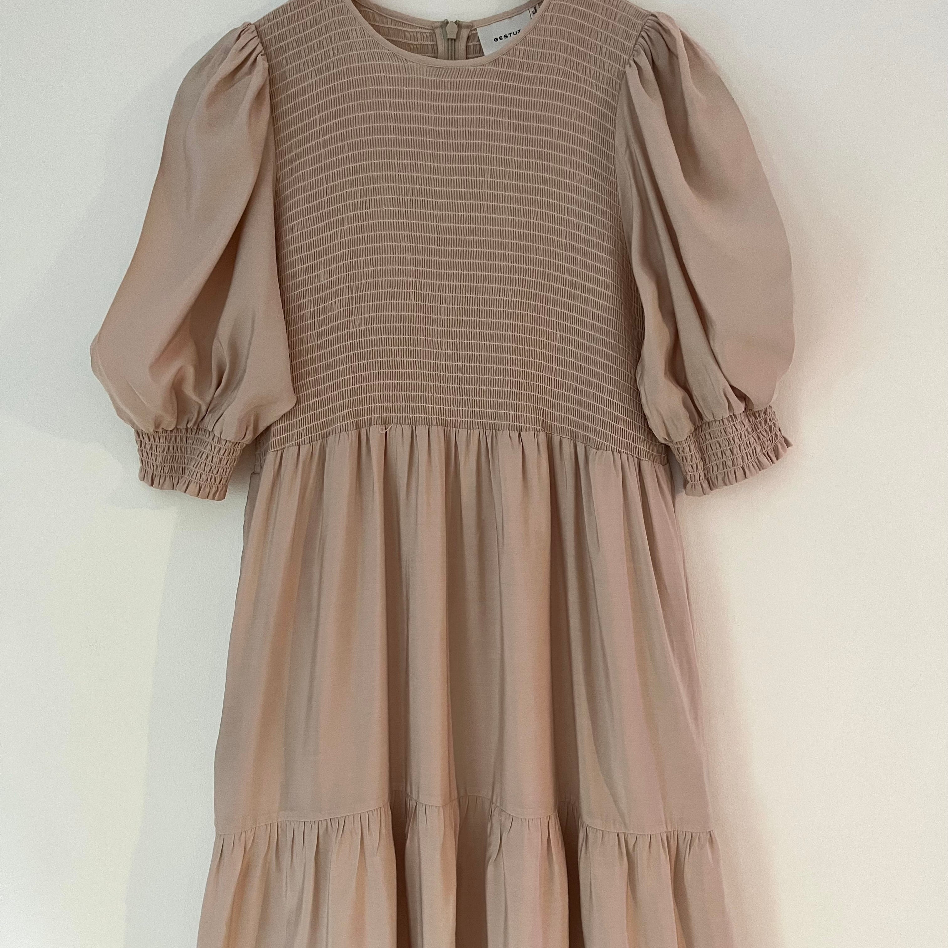 Gestuz MORIANAGZ Solid Short Sleeve Dress Size 40/AU12.