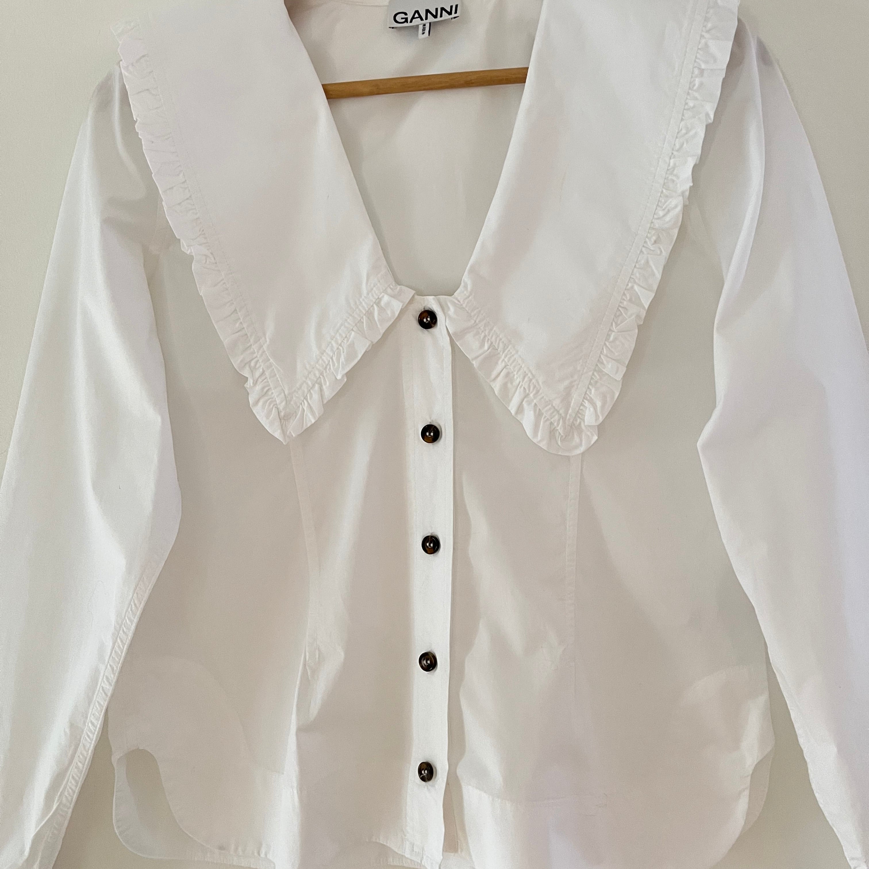 Ganni Cotton V neck Blouse Size 36/XS.