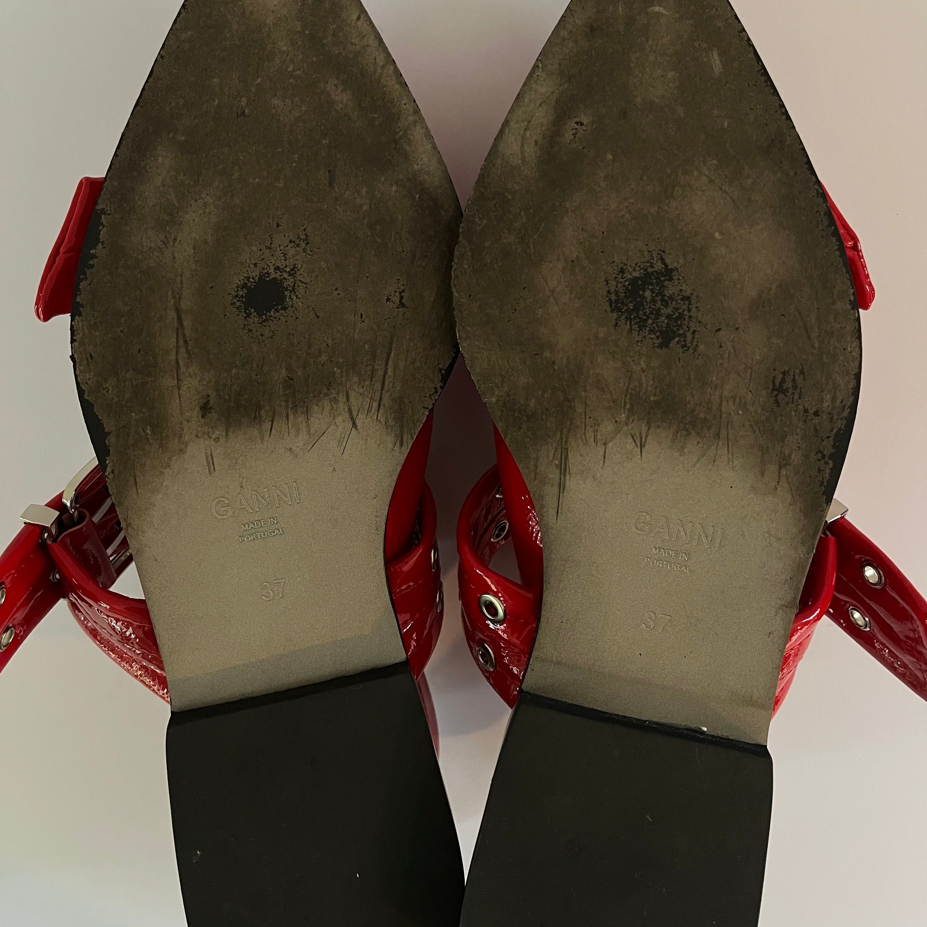 Ganni Feminine Buckle Ballerinas in Red Size EU37/AU6.