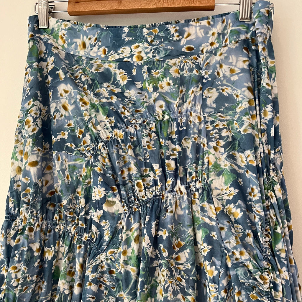 Alpha60 RAVEN Skirt in Blue Floral Size M.