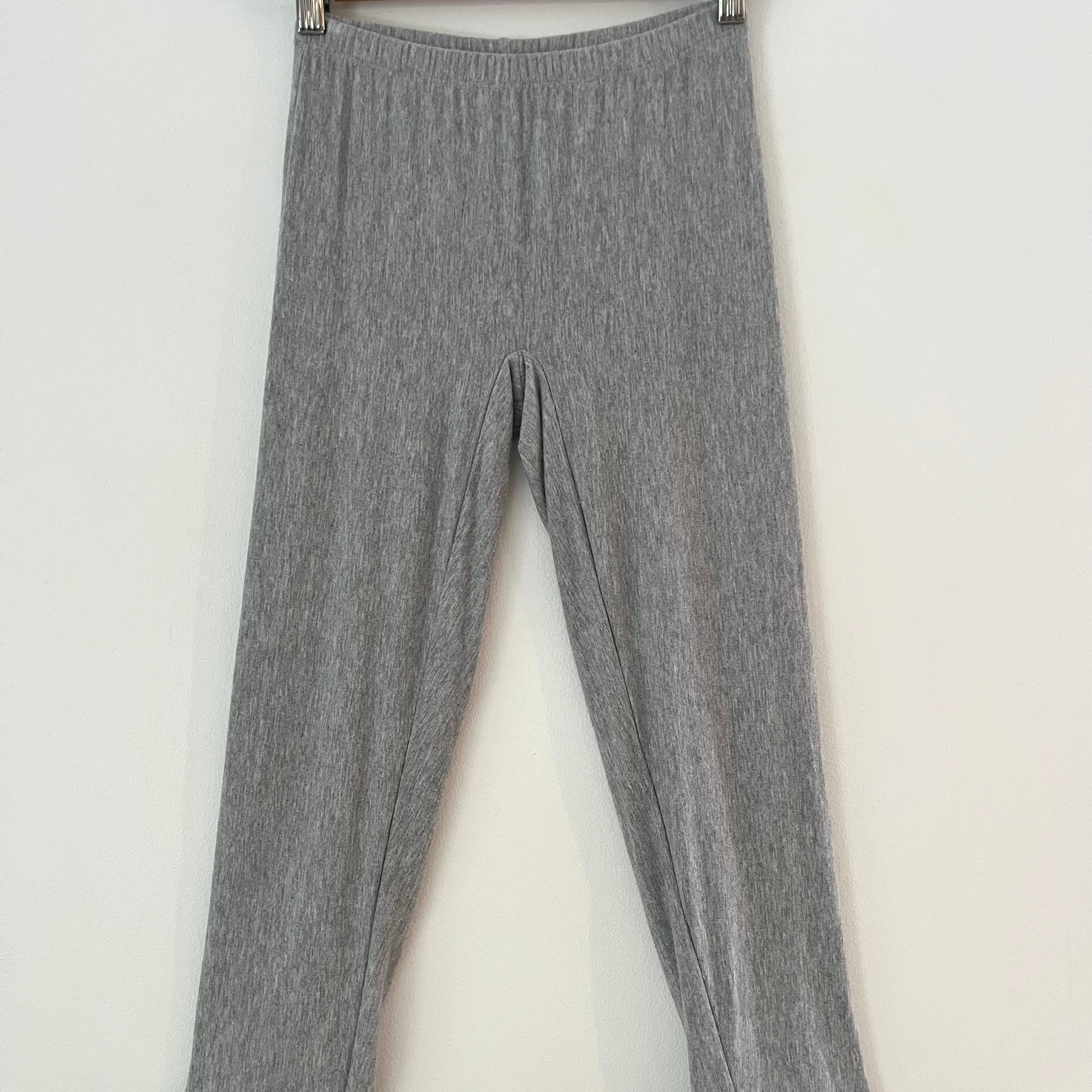 Alix Higgins Ruffle Capris Size XS.