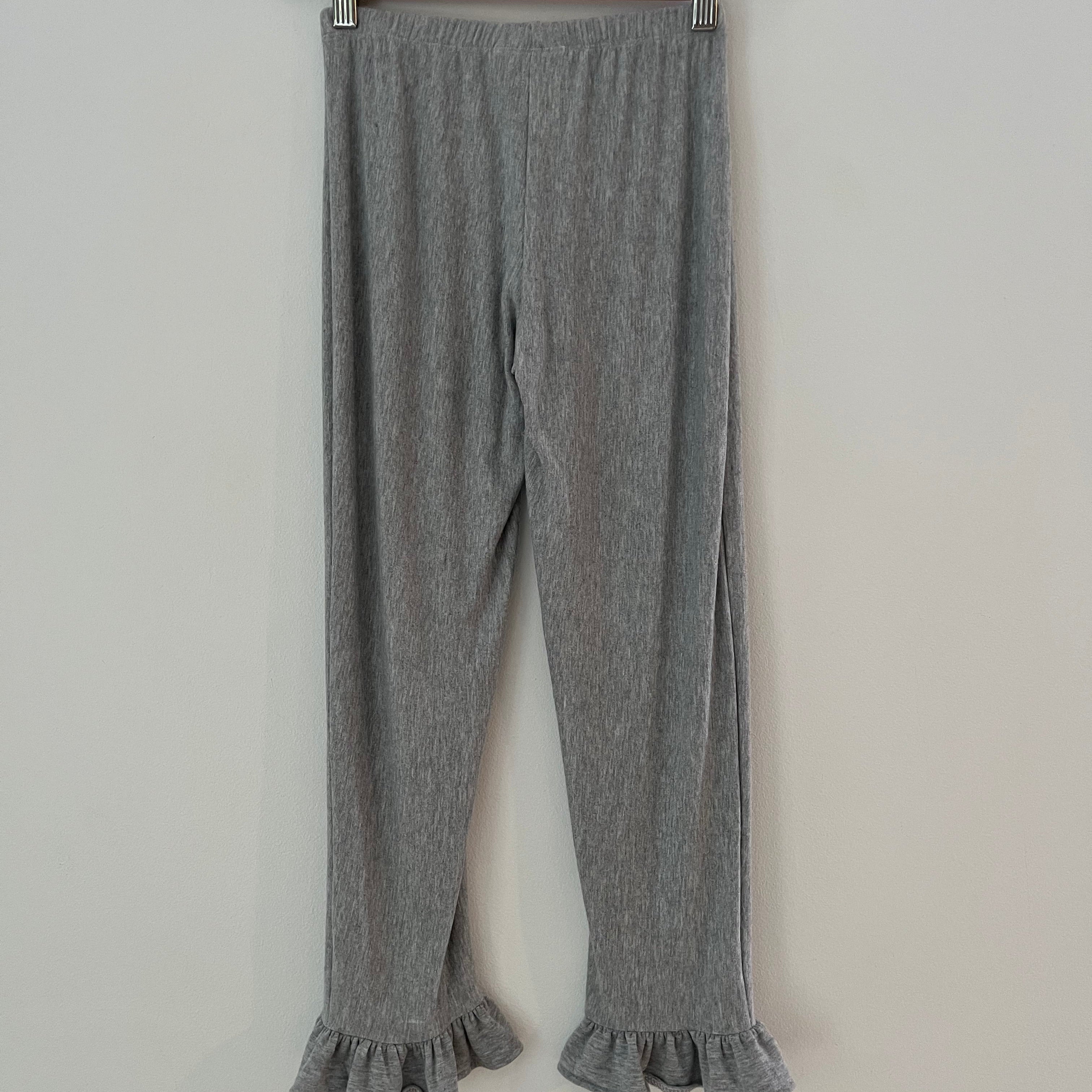 Alix Higgins Ruffle Capris Size XS.