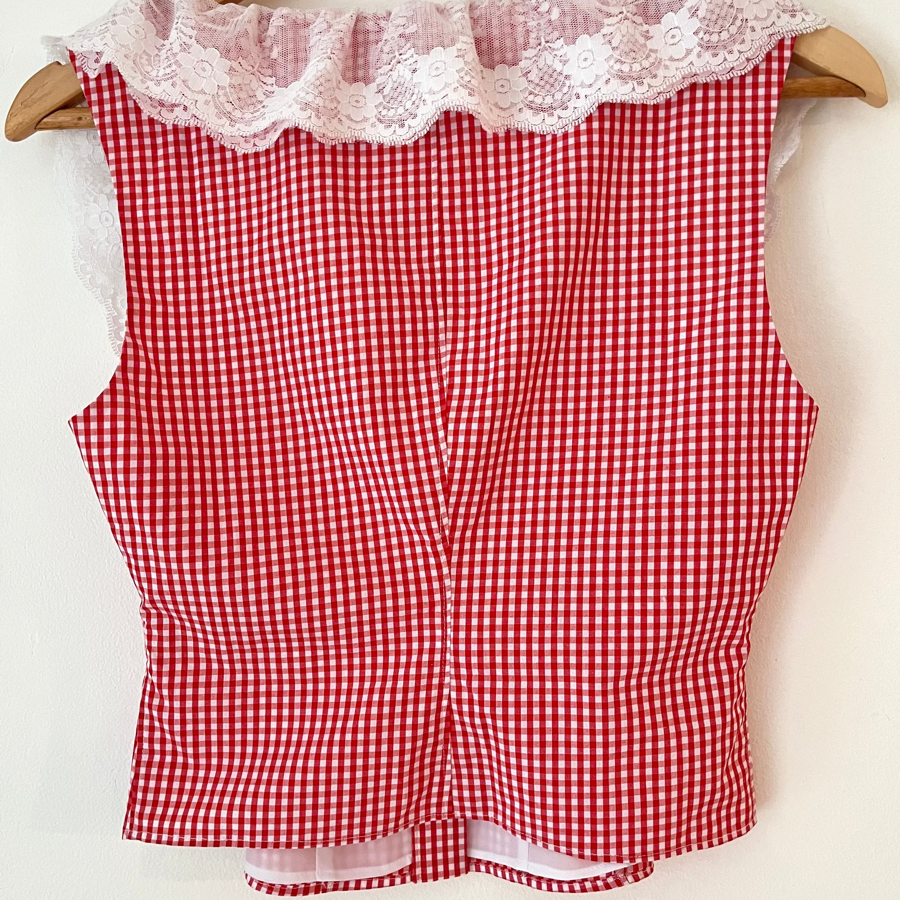 Guizio PALOMA Lace Top in Poppy and White.