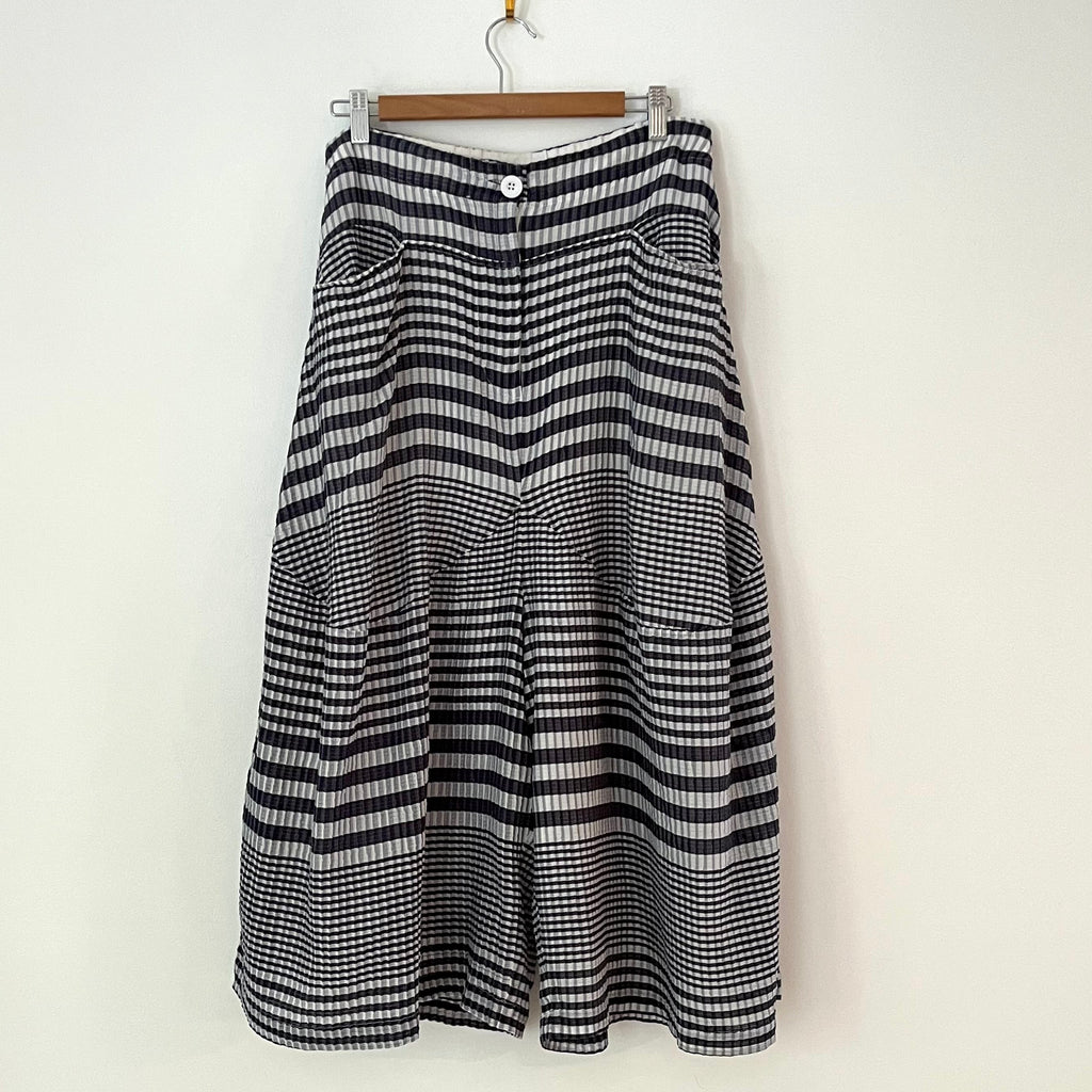 Alpha60 Wide Leg Cropped Pants Size S.