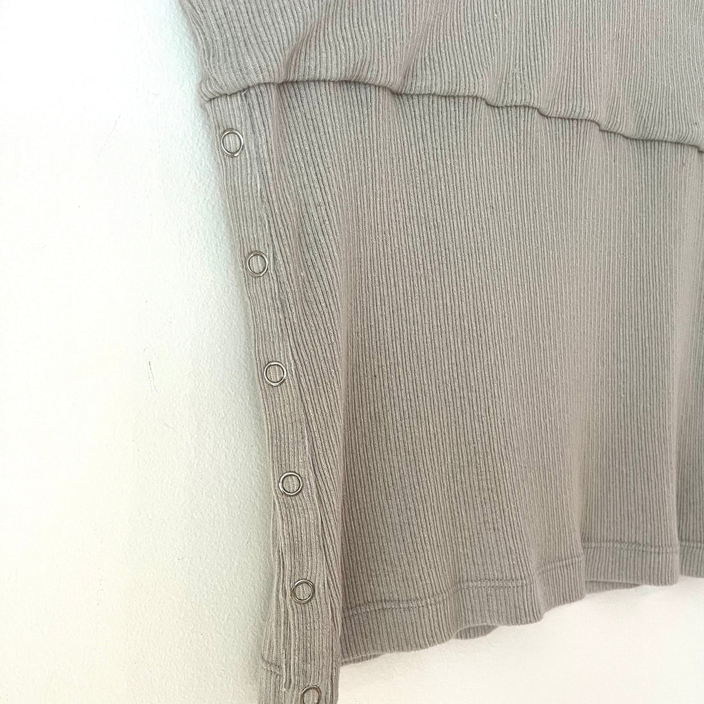 Permanent Vacation PRACTISE Layered Top Size S.