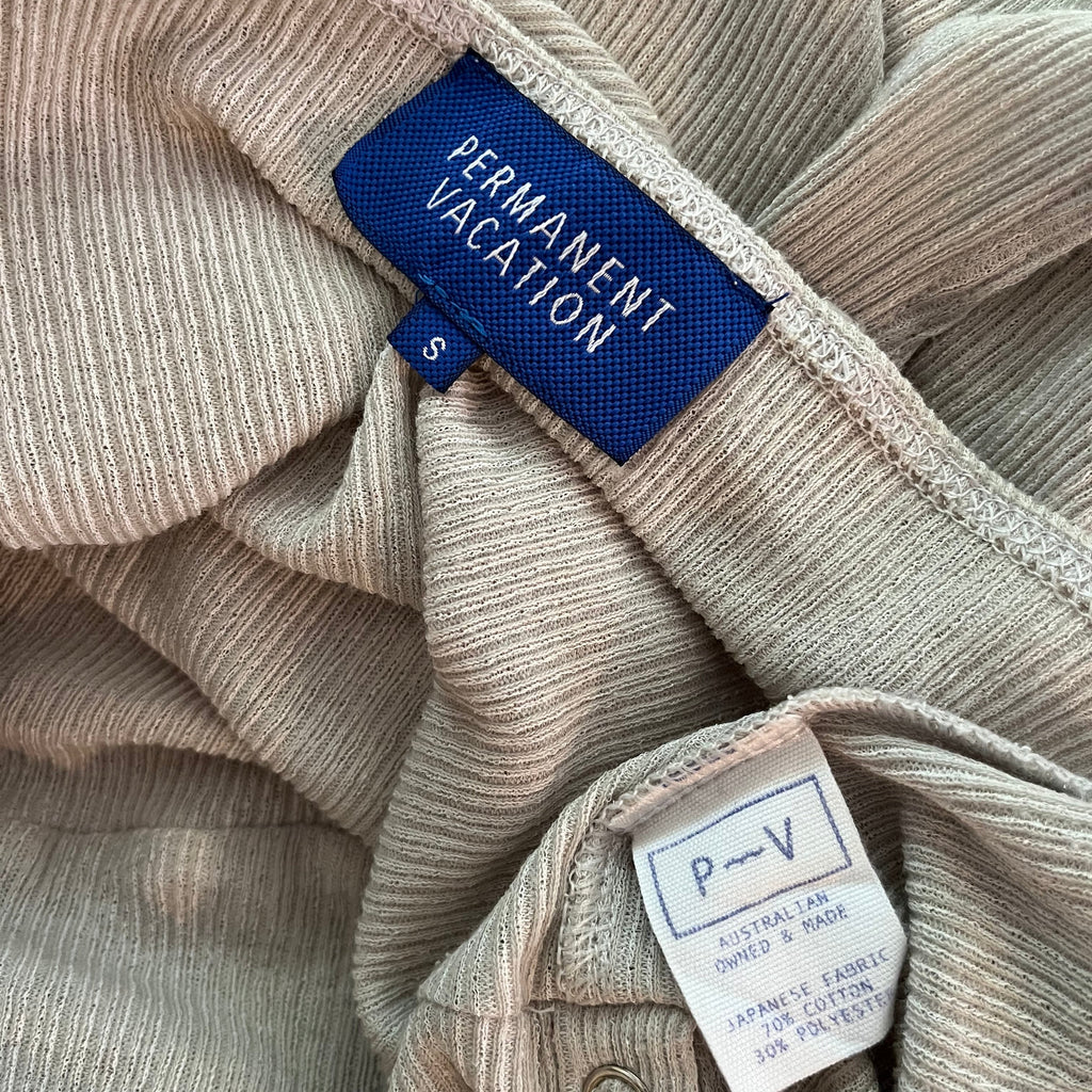 Permanent Vacation PRACTISE Layered Top Size S.