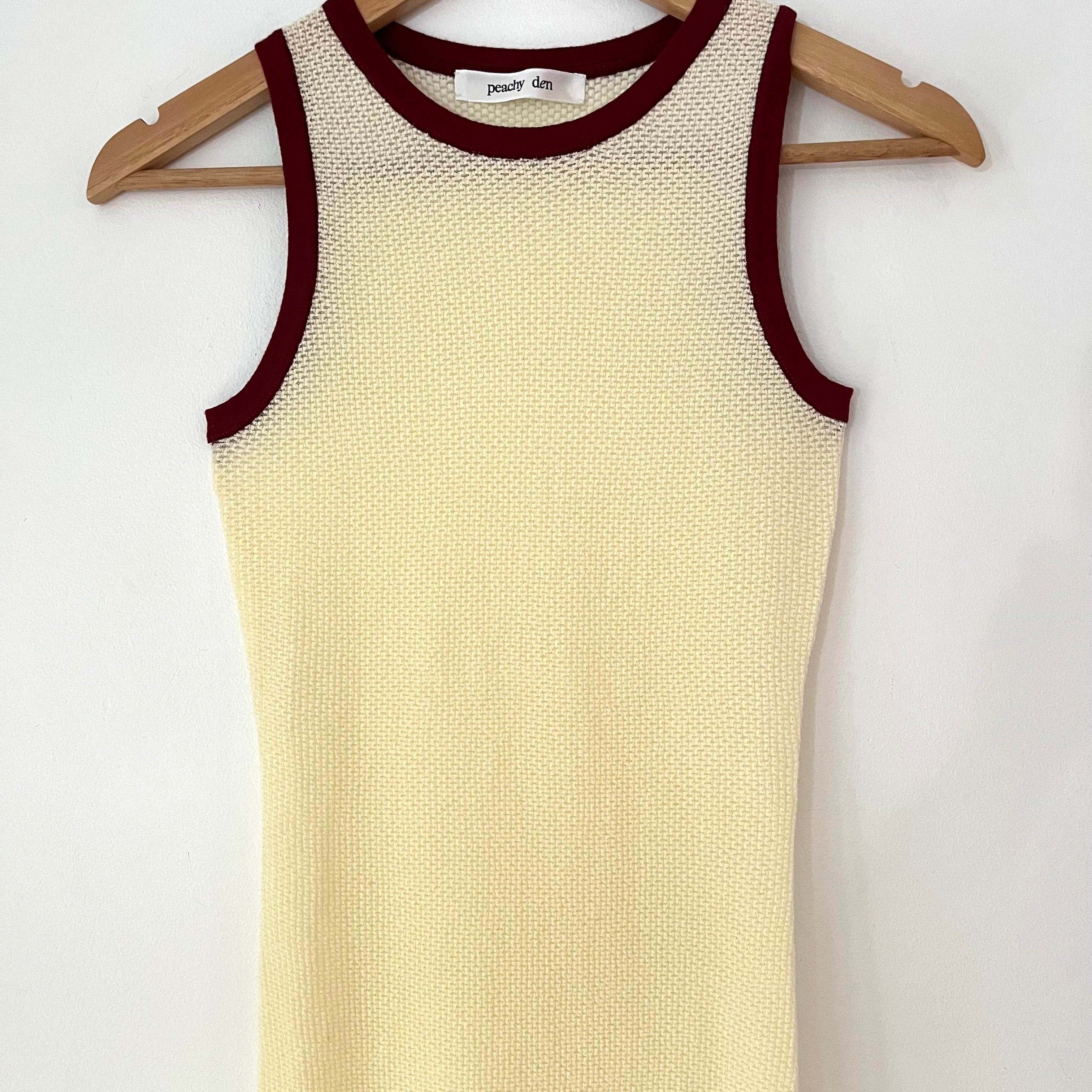 Peachy Den ELISE Tank Top in Vanilla Size M.