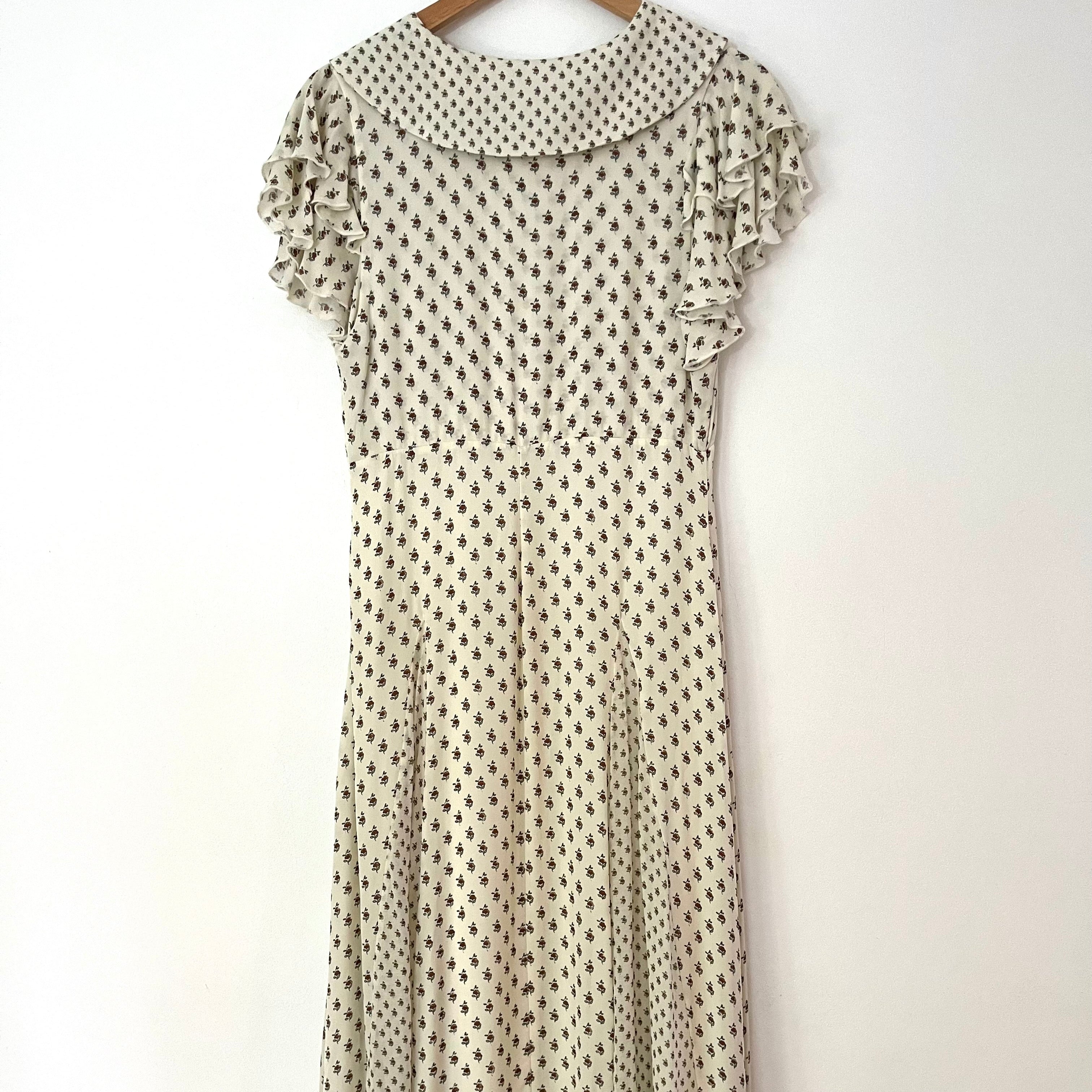 Carmen Says SUCREE Floral Print Long Dress Size M.