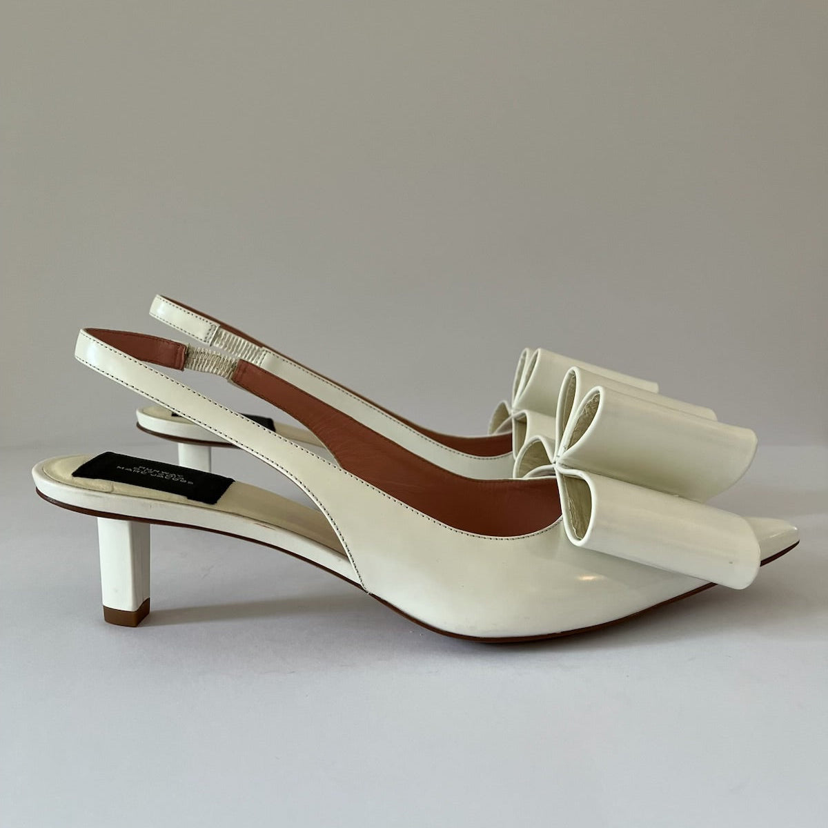 Marc Jacobs Runway Leather Bow Heels Size 39/US8.
